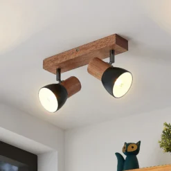 Lindby Tonja foco de techo con madera, 2 luces