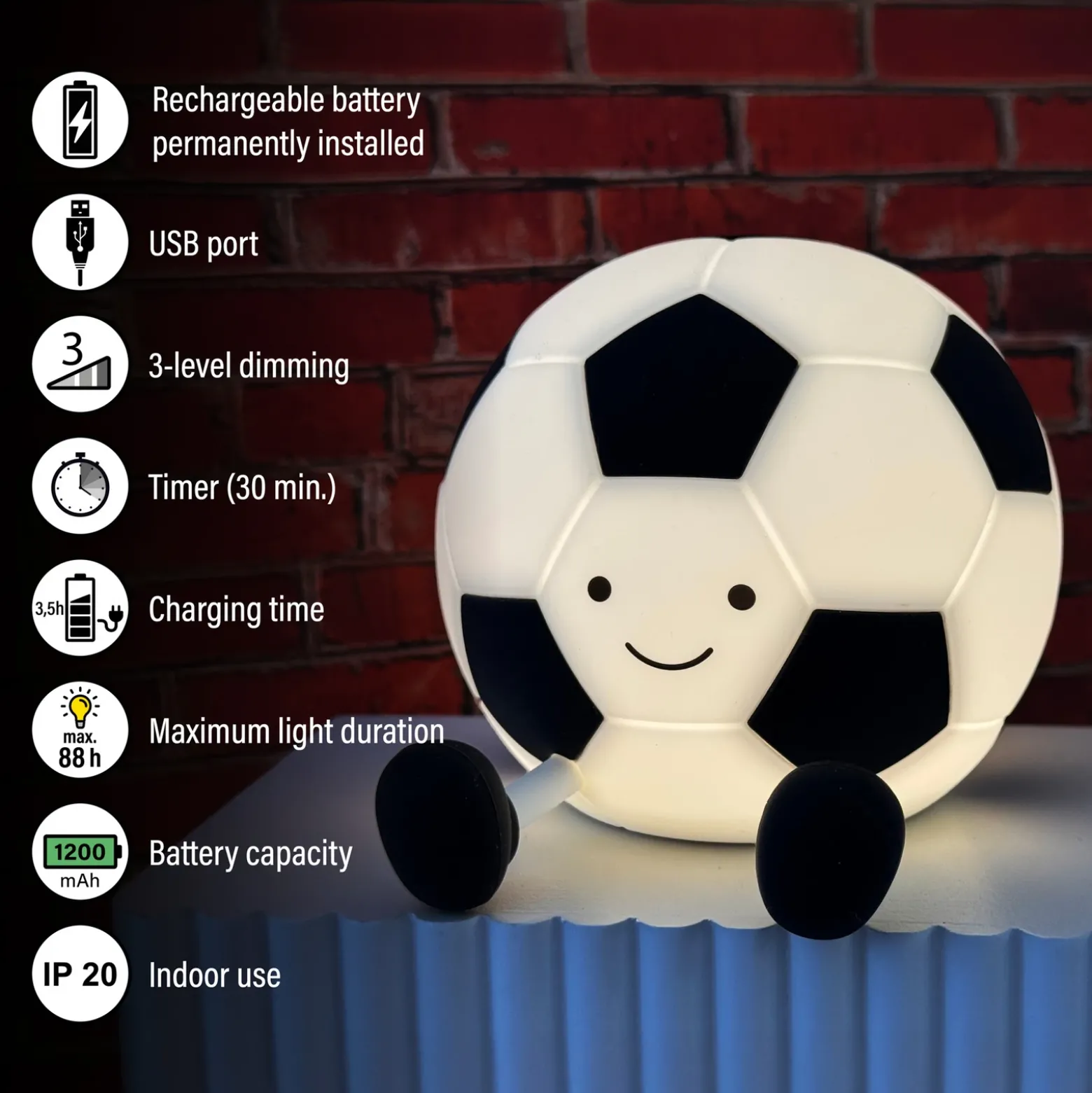 Linterna LED recargable «Fútbol Kalle», blanca y negra, 14 cm de largo