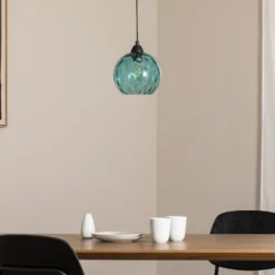 Lámpara colgante Benek, azul, cristal, Ø 20 cm, E27