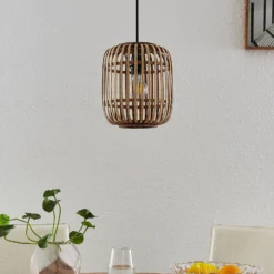 Lámpara colgante Canyana de Lindby, natural, ratán, Ø 22 cm