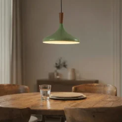 Lámpara colgante Chris, verde menta/blanco, Ø 35 cm, metal