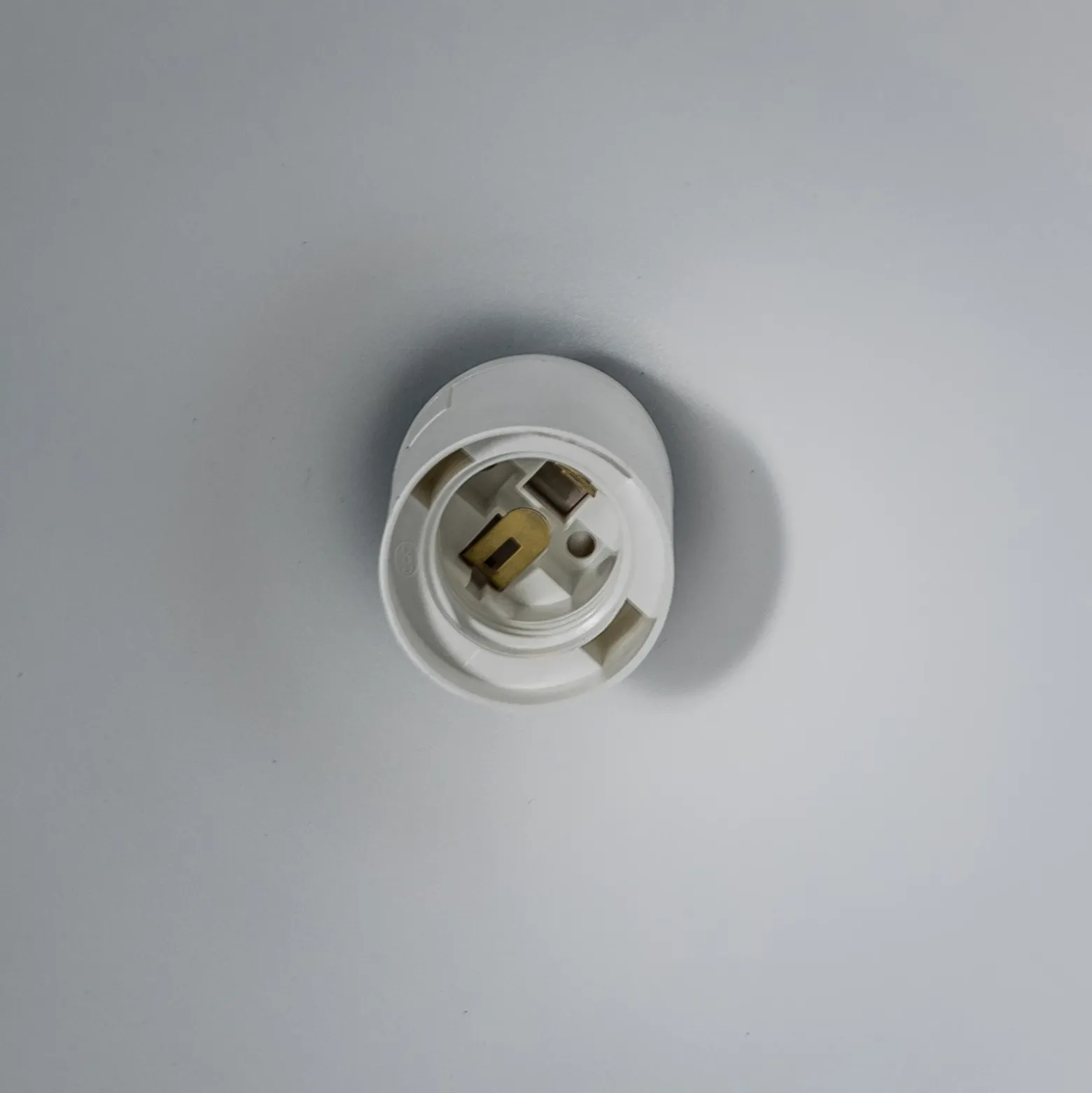 Lámpara colgante Cono, blanca, Ø 27 cm, acero, 1 luz