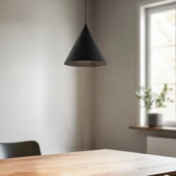 Lámpara colgante Cono, de 1 luz, Ø 27 cm, negra