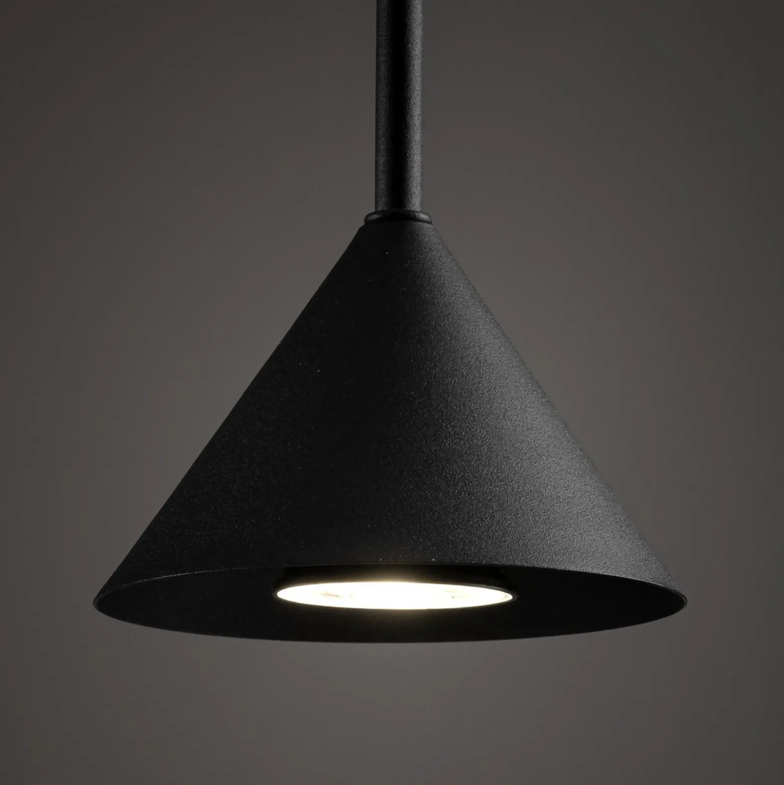 Lámpara colgante Cono Mini, 1 luz, Ø 12 cm, negro GU10