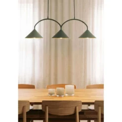 Lámpara colgante CURVE 3 de Globen Lighting, verde, 3 luces, 95 cm