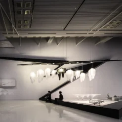 Lámpara colgante de diseño Slamp Avia S en blanco