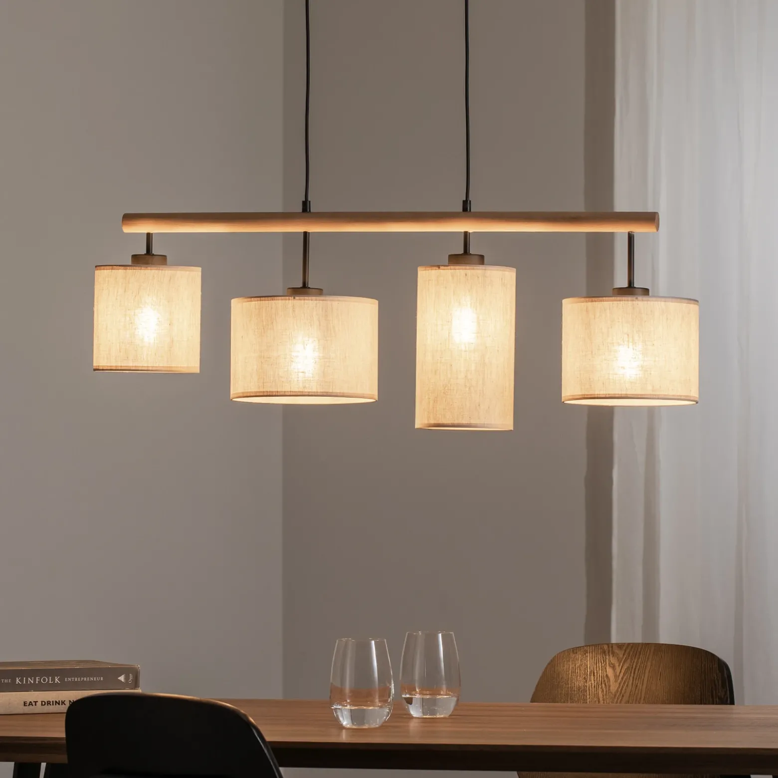 Lámpara colgante Deva Nature, 4 luces, textil