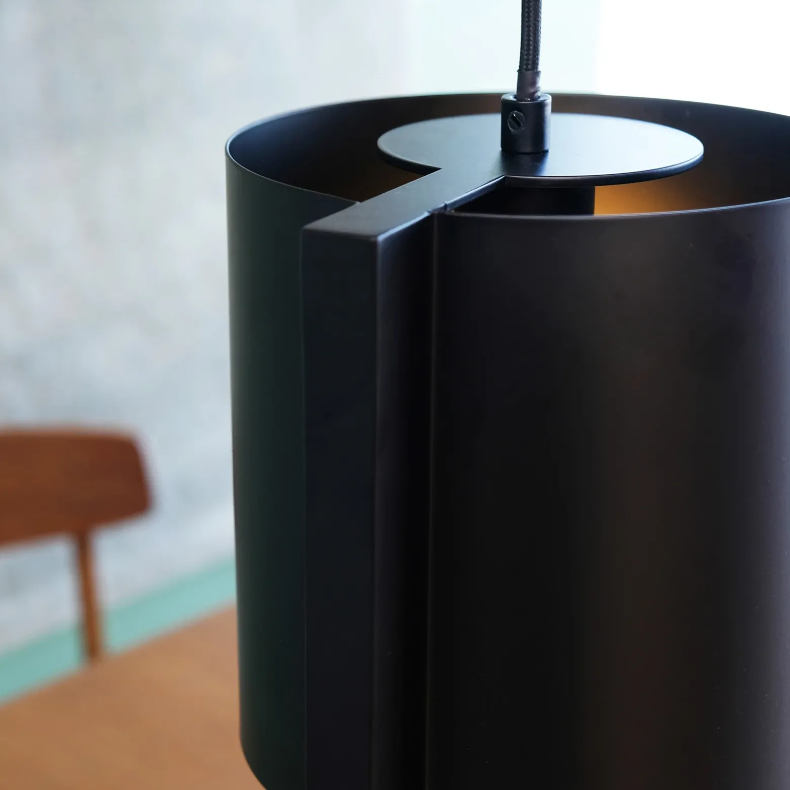 Lámpara colgante Dyberg Larsen Wum Ø 23 cm negro mate