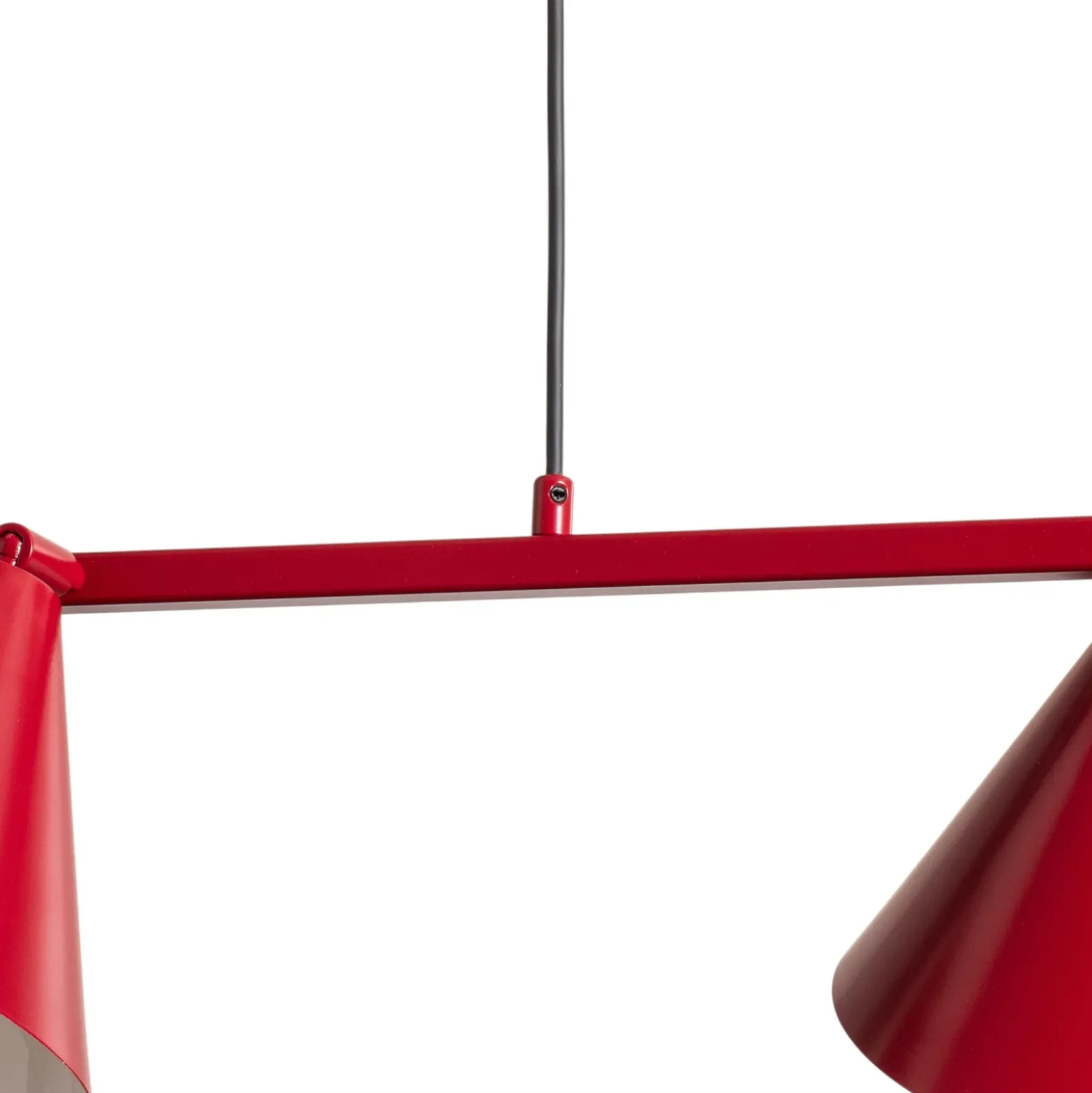 Lámpara colgante Form 4, roja, de metal, 4 luces, cónica, E27