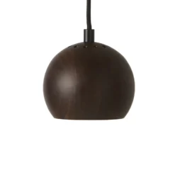 Lámpara colgante FRANDSEN Ball, nogal, Ø 12 cm, madera