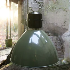 Lámpara colgante Frisk, verde oliva, Ø 50 cm, metal, E27