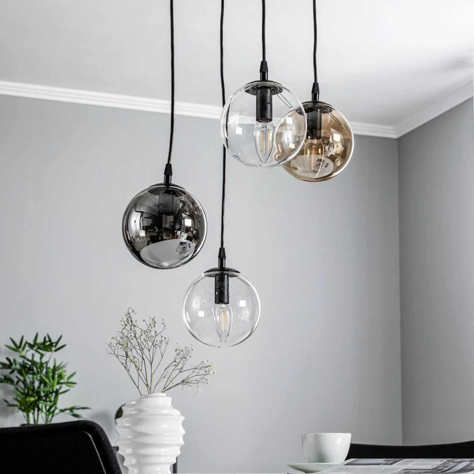 Lámpara colgante Glassy, 4 luces, negro, grafito/ámbar/transparente, E14