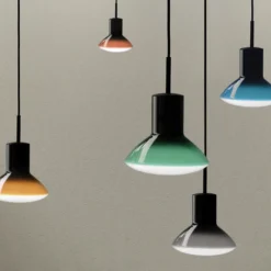 Lámpara colgante Grupa Onda, marrón, Ø 17 cm, cristal, GU10