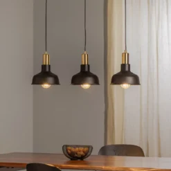 Lámpara colgante Gubo, 3 luces, negro