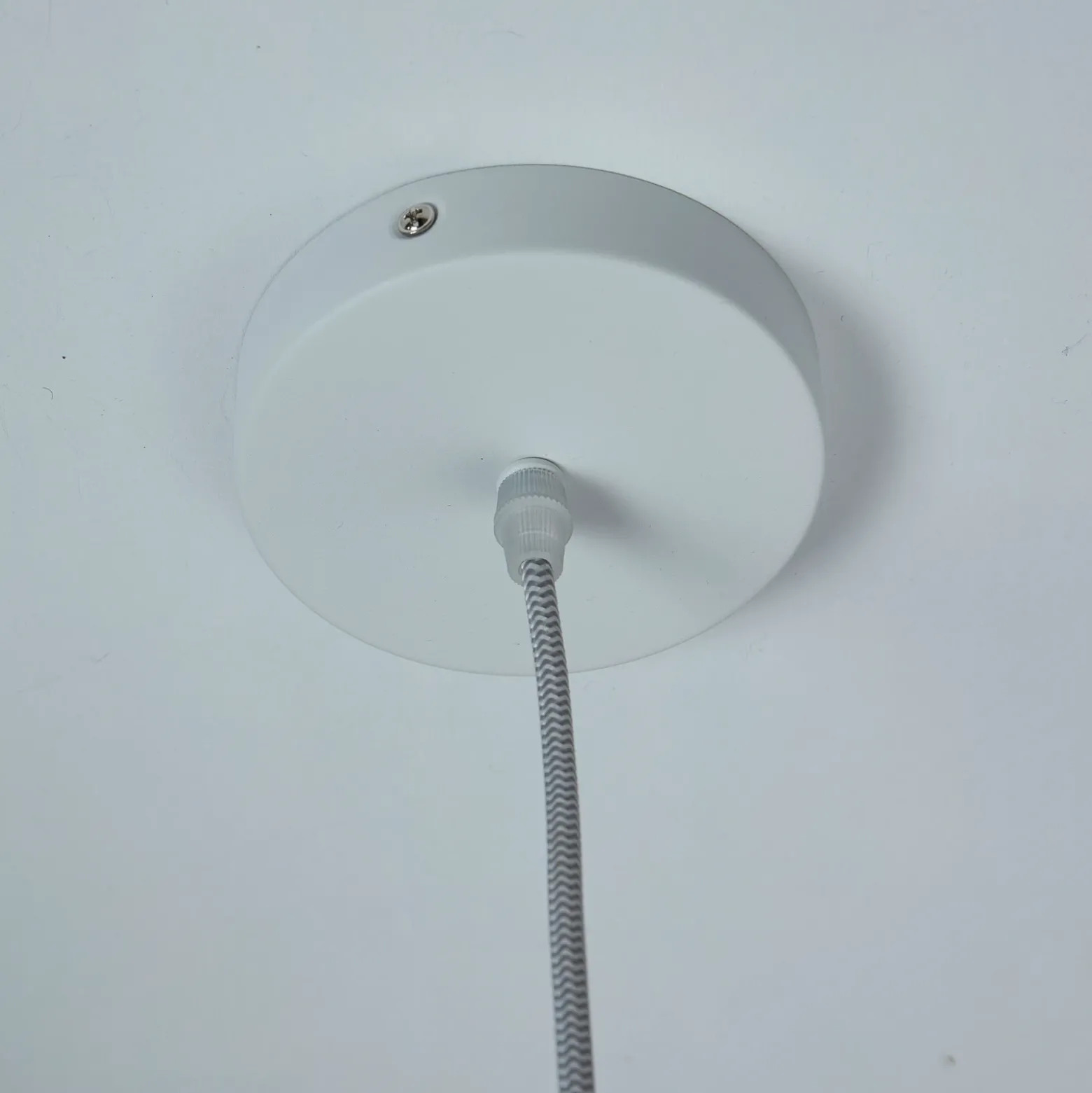Lámpara colgante IT'S ABOUT ROMI «Bologna», blanco leche, de 1 luz
