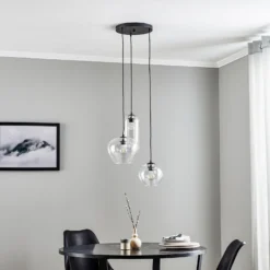 Lámpara colgante Kaja de 3 luces, pantallas de cristal transparente
