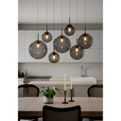 Lámpara colgante Laura de Rydens, longitud 86 cm, 7 luces, gris humo
