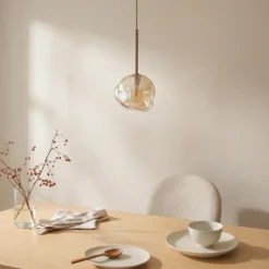Lámpara colgante Lava, Ø 15 cm, G9, arena/coñac, cristal
