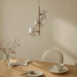 Lámpara colgante Lava, 3 luces, Ø 29 cm, arena/coñac, G9
