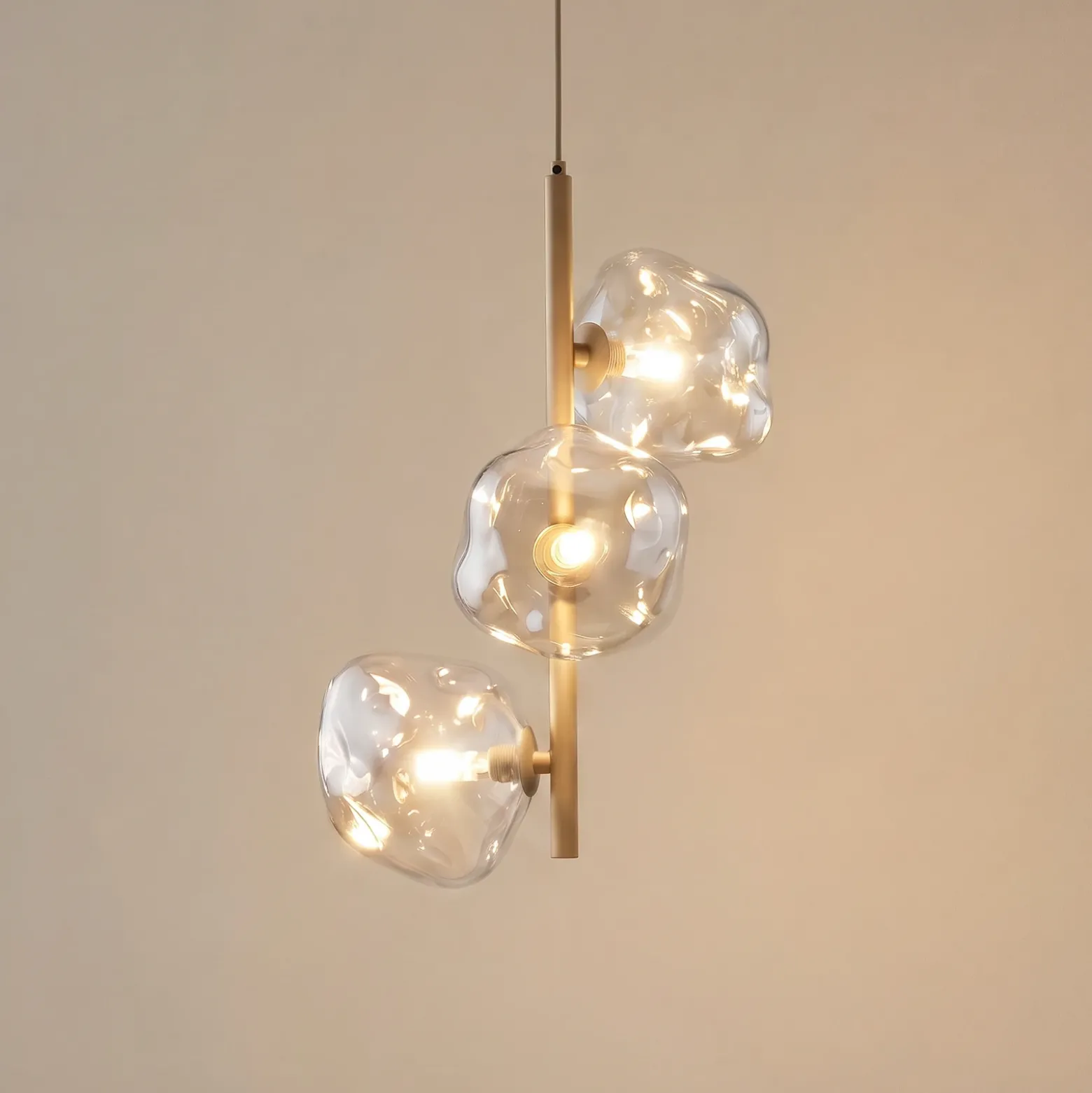 Lámpara colgante Lava, 3 luces, Ø 29 cm, arena/coñac, G9