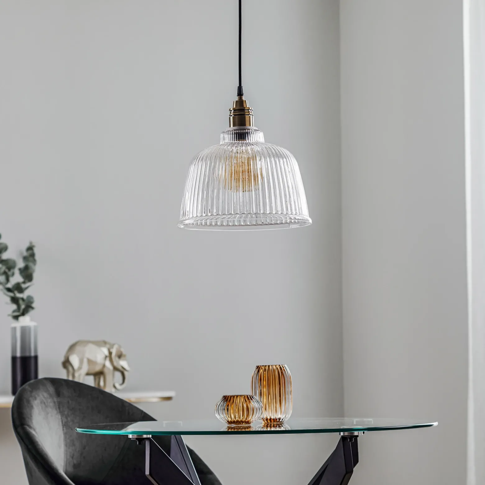 Lámpara colgante Leana, cristal transparente, 1 luz, latón envejecido
