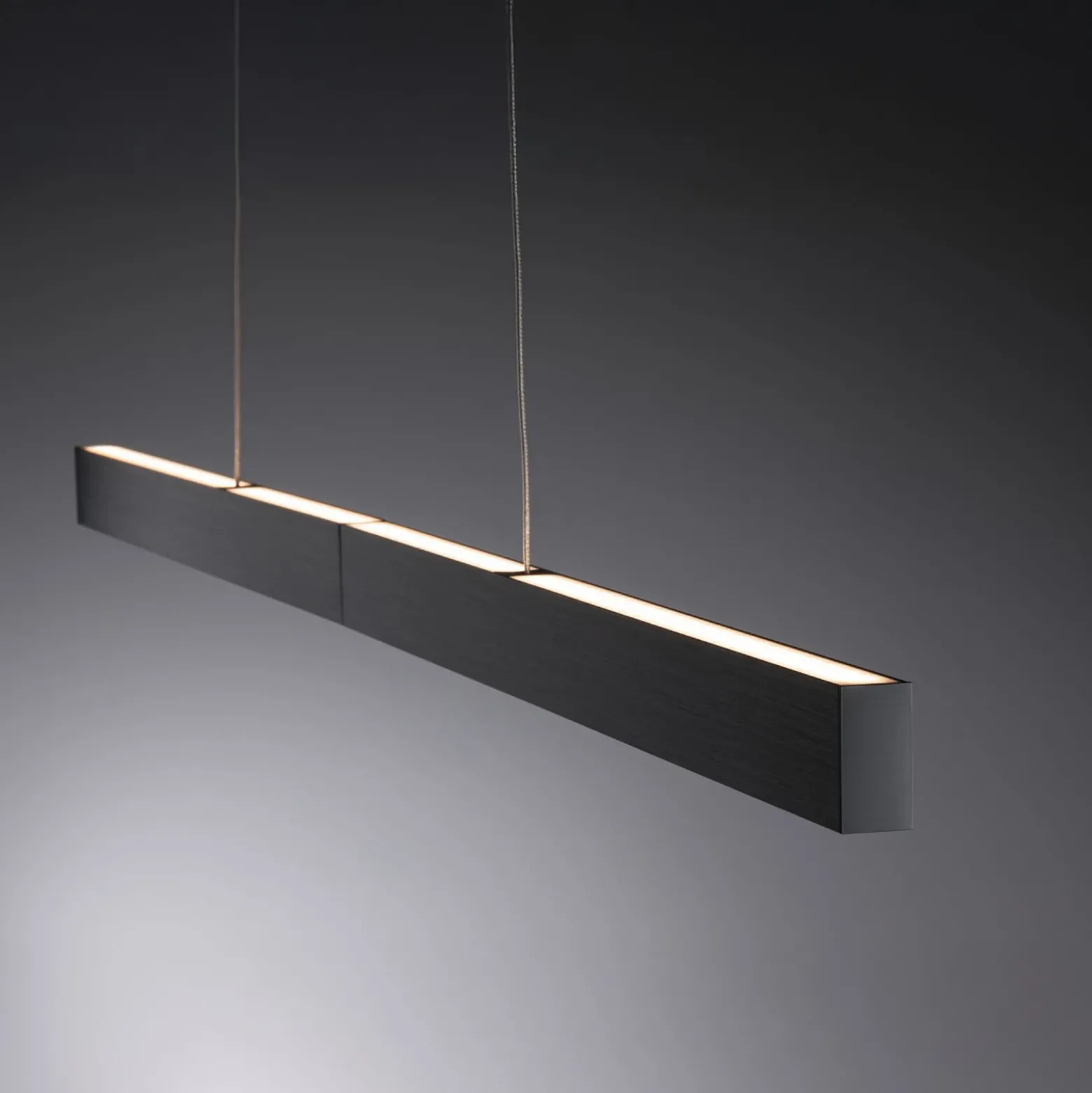 Lámpara colgante LED Aptare de Paulmann, negra, RGBW, inteligente, atenuable.