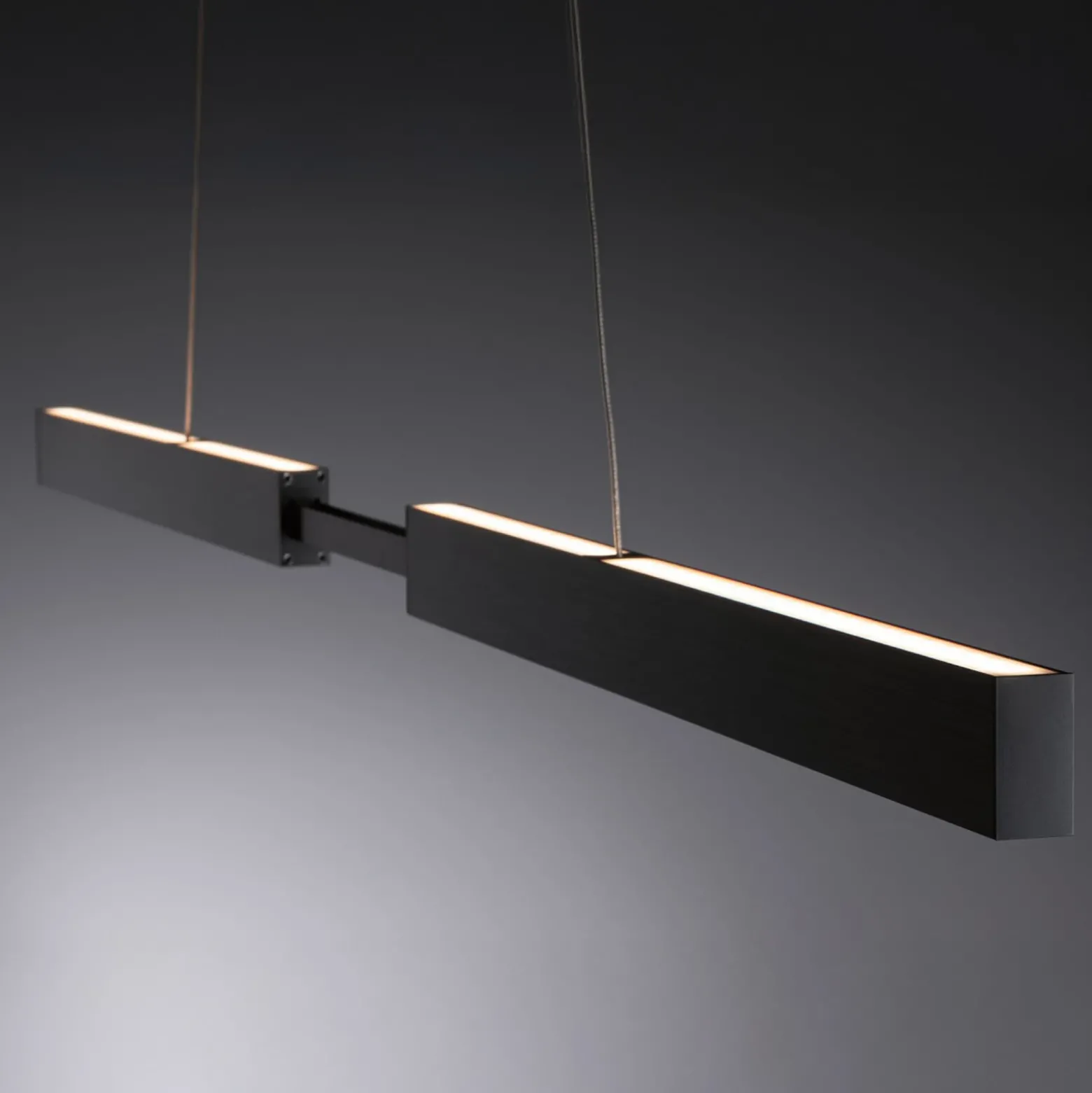 Lámpara colgante LED Aptare de Paulmann, negra, RGBW, inteligente, atenuable.