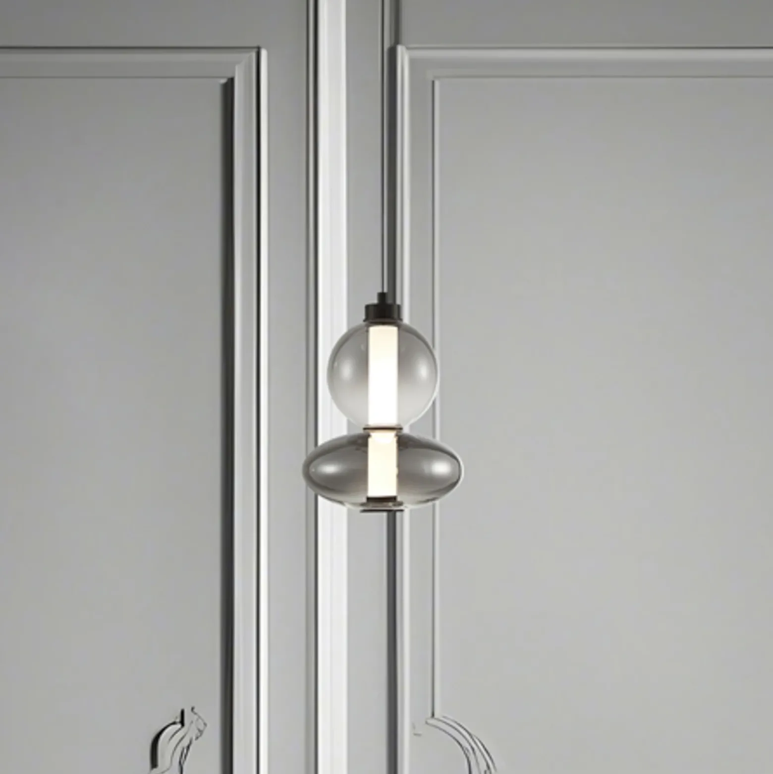 Lámpara colgante LED Daphne, cristal gris transparente, altura 28 cm