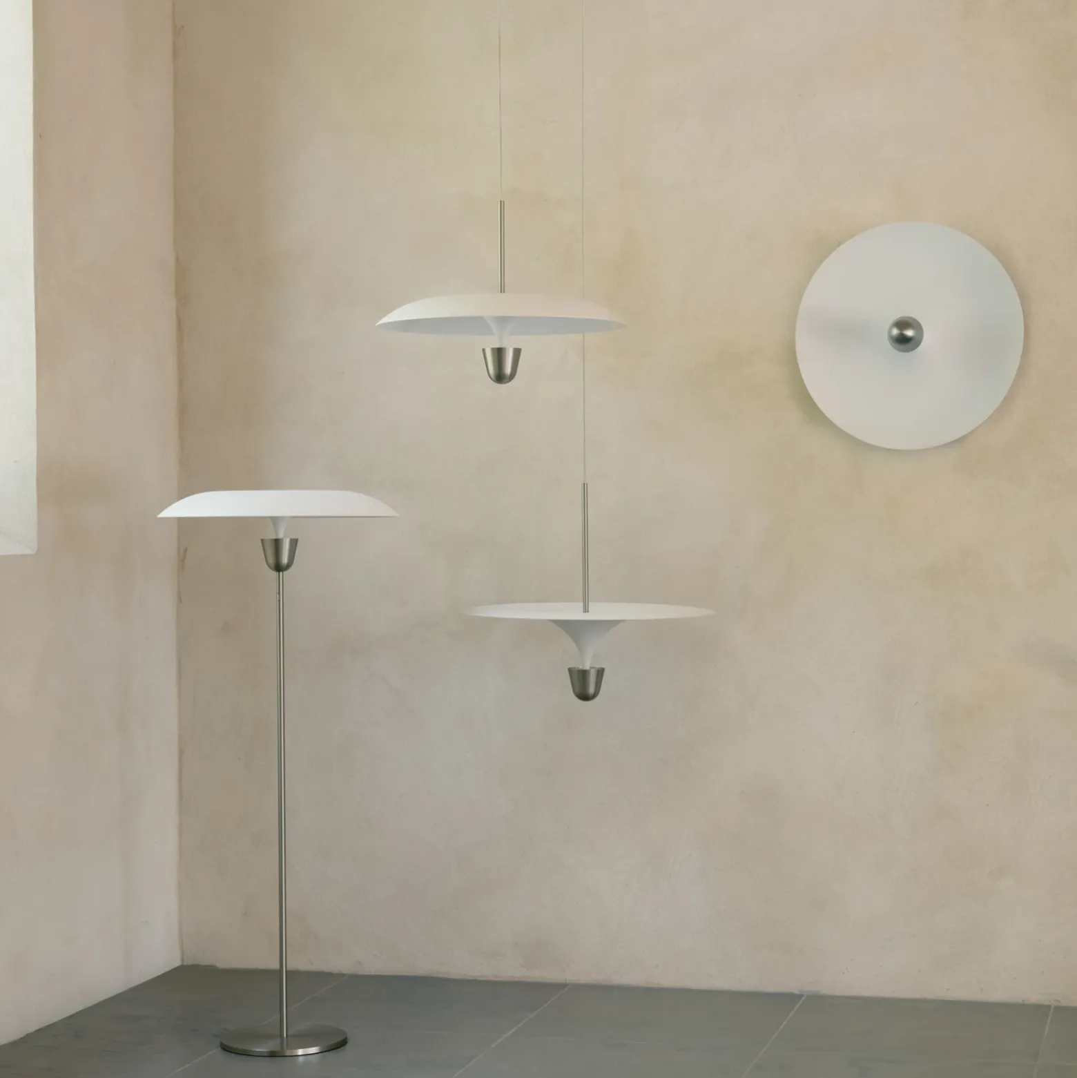 Lámpara colgante LED «Kantarell» de New Works, Ø 60 cm, níquel