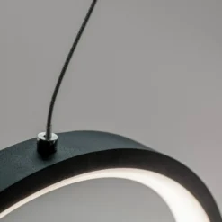 Lámpara colgante LED Kitesurf, 2 luces, negra