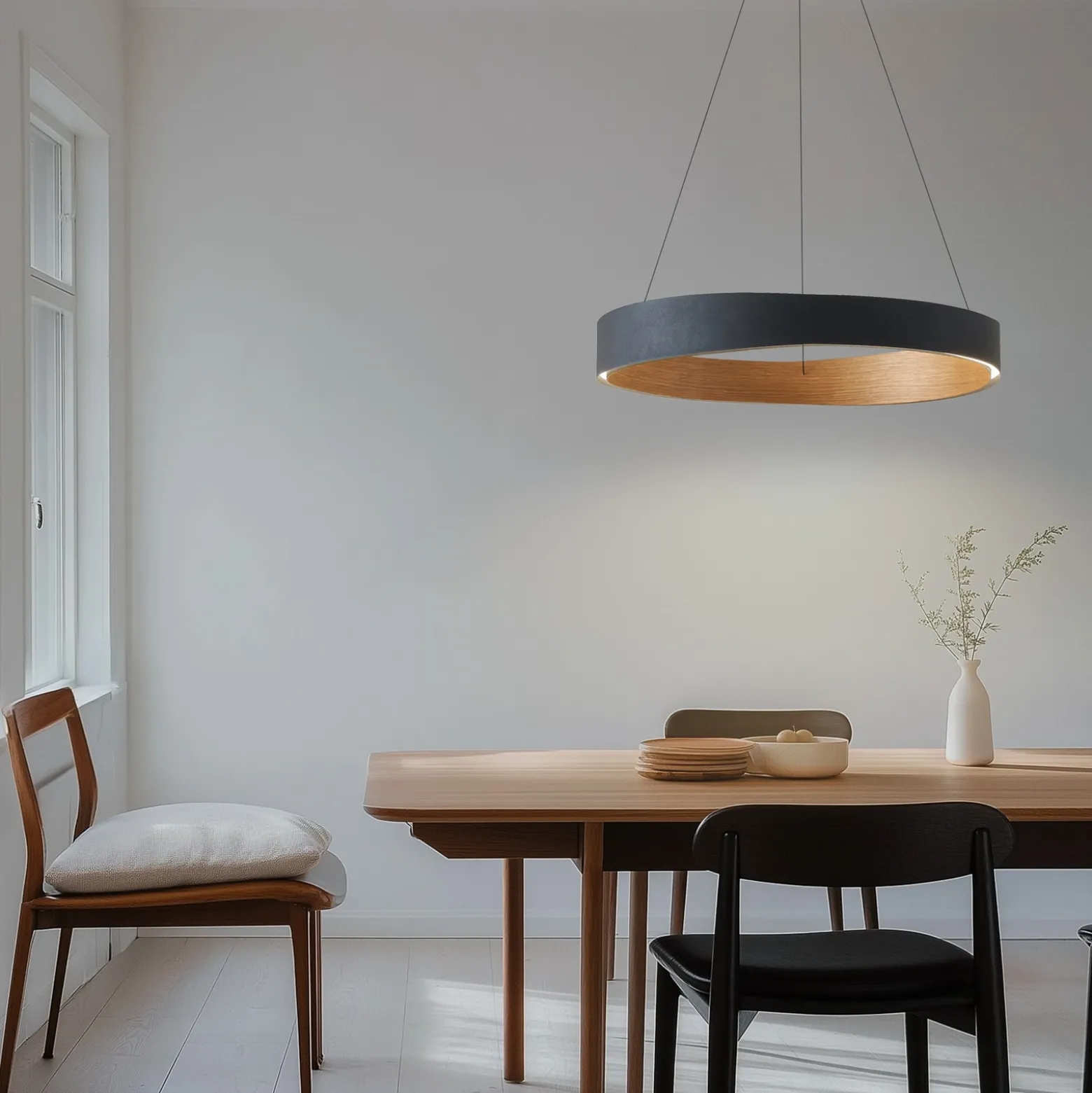 Lámpara colgante LED Lucande Daelor, negro/madera, CCT, atenuable