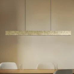 Lámpara colgante LED Lucande Nivara, 117 cm, dorada, metal