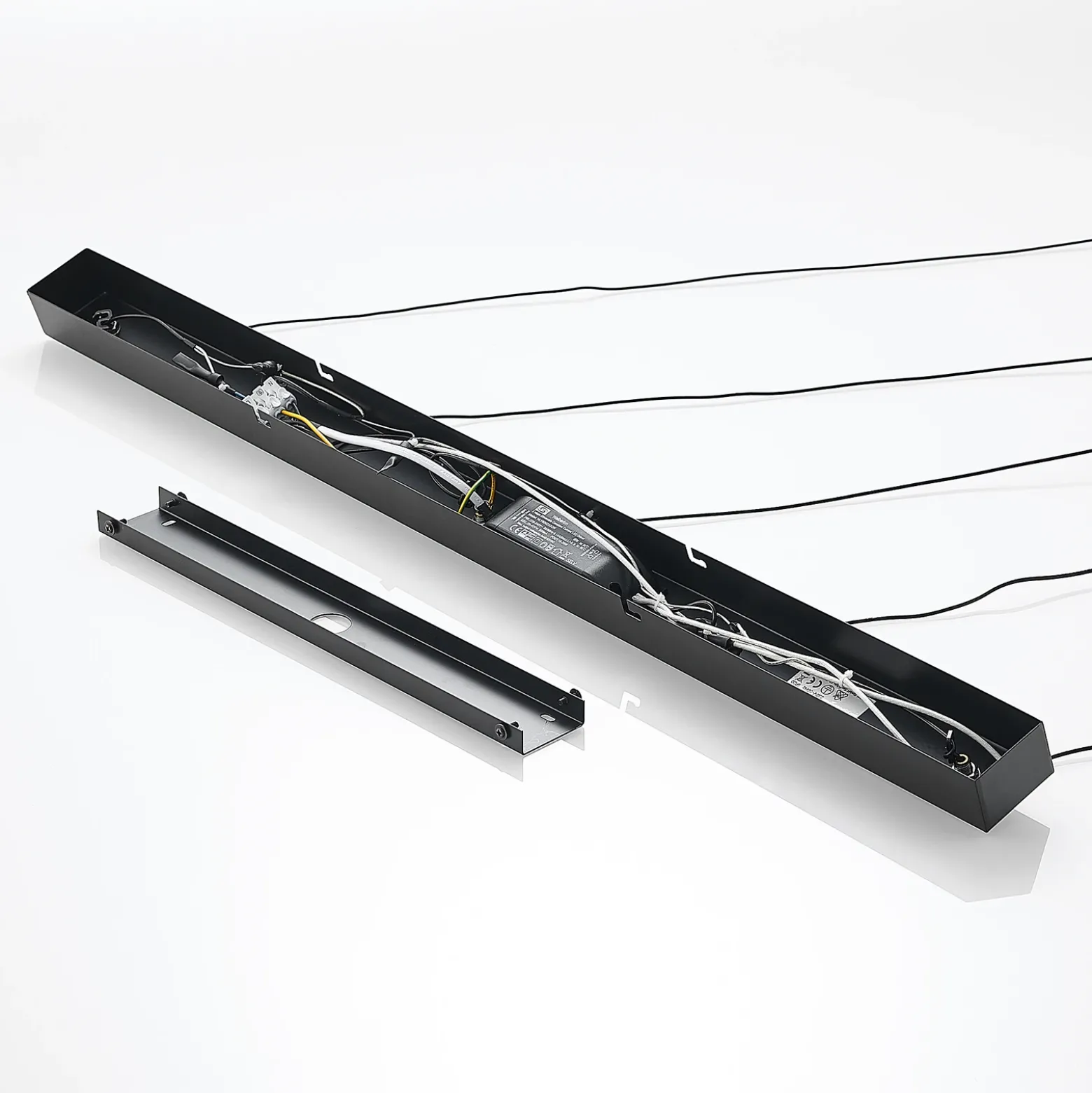 Lámpara colgante LED Lucande Stoika, 88 cm, 5 luces, metal