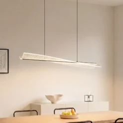 Lámpara colgante LED Lucande Vellia, negra, longitud 112 cm, CCT