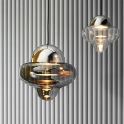 Lámpara colgante LED Nutty XL, gris humo/cromado, Ø 30 cm