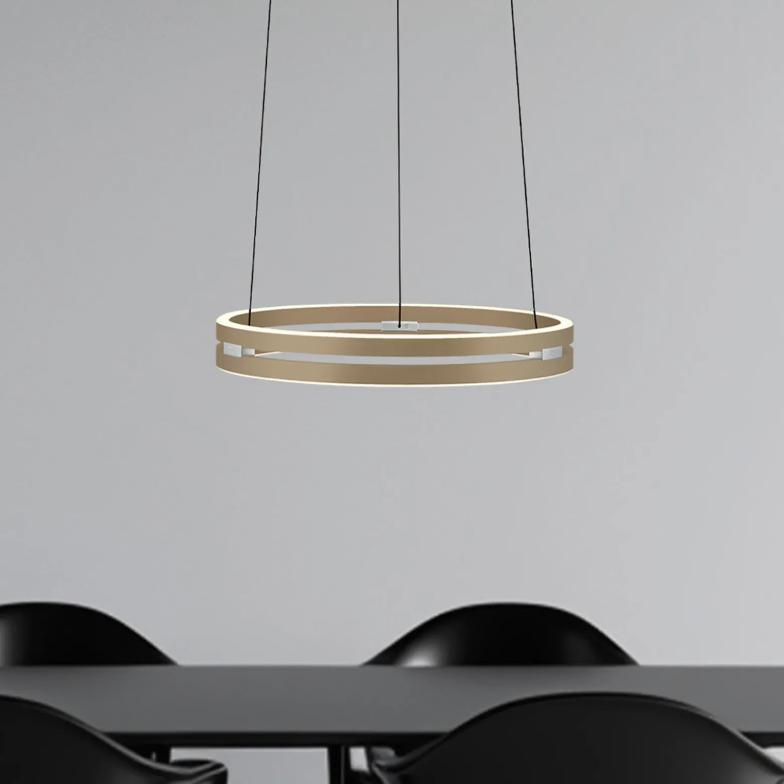 Lámpara colgante LED PURE E-Loop, color bronce, Ø 50 cm, aluminio CCT