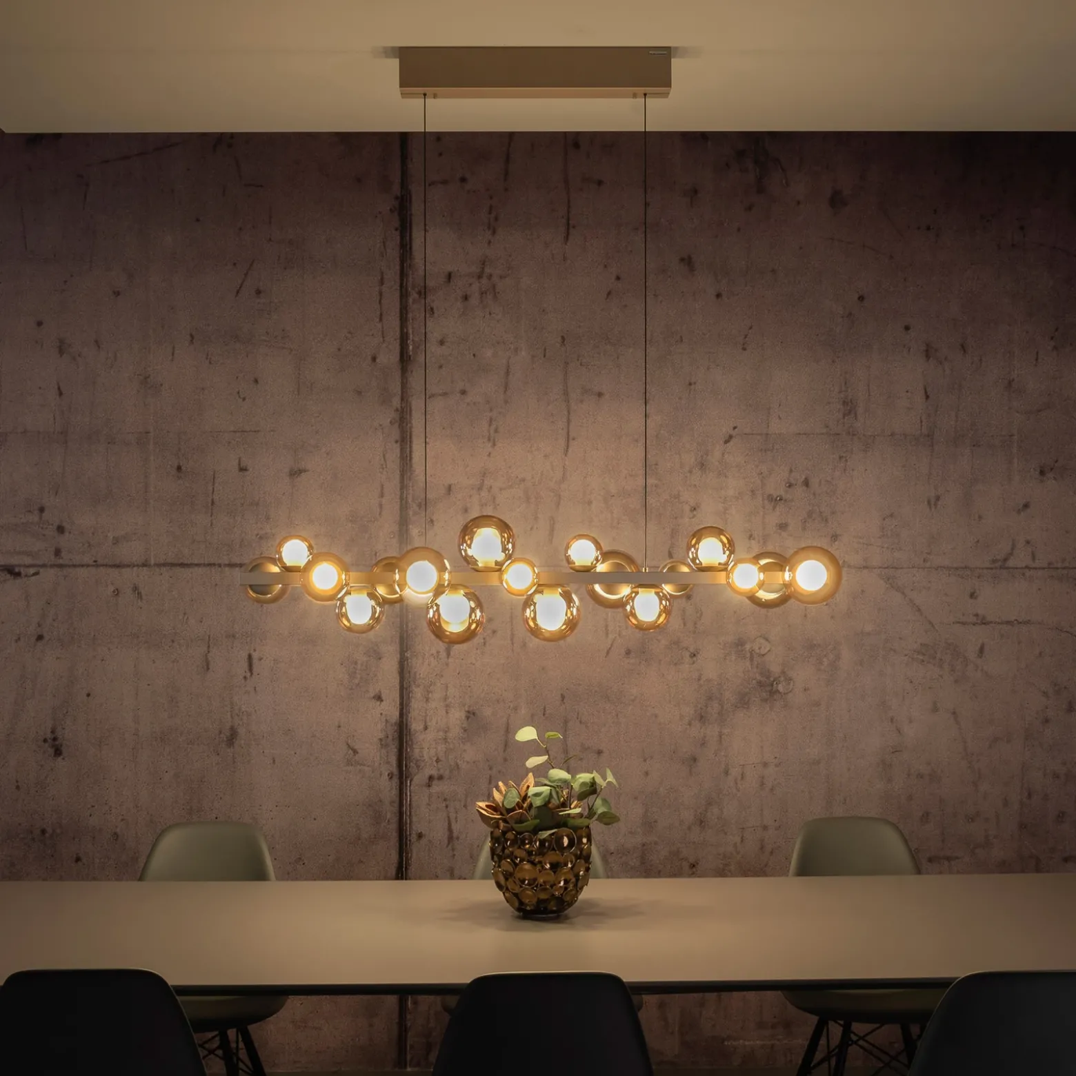 lámpara colgante LED PURE E-Popup, bronce, cristal, CCT, 18 lámparas.