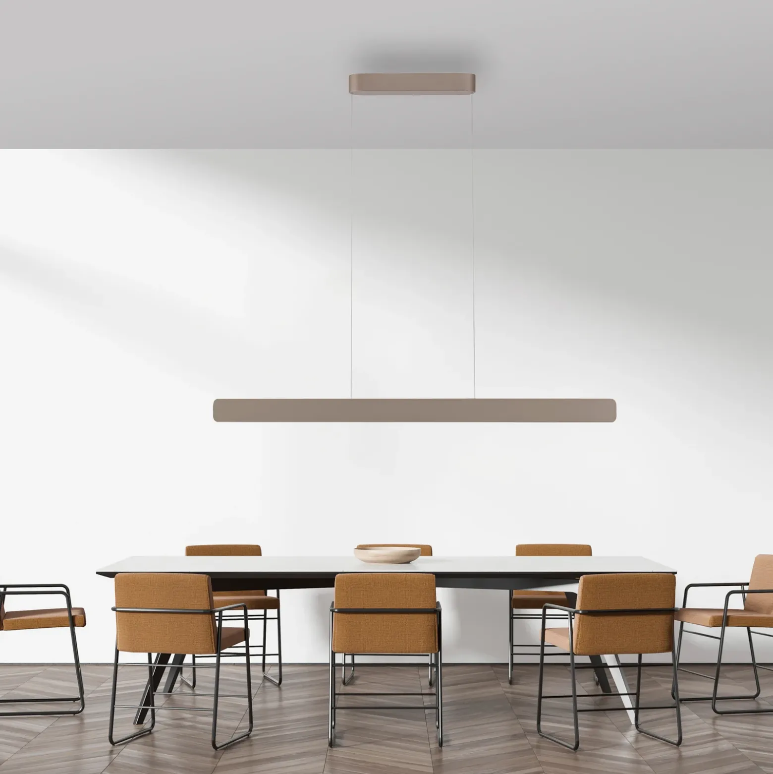 Lámpara colgante LED Q-Stretto de Paul Neuhaus, bronce, 120 cm