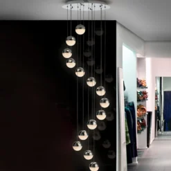 Lámpara colgante LED Sphere 14 luces cromo app