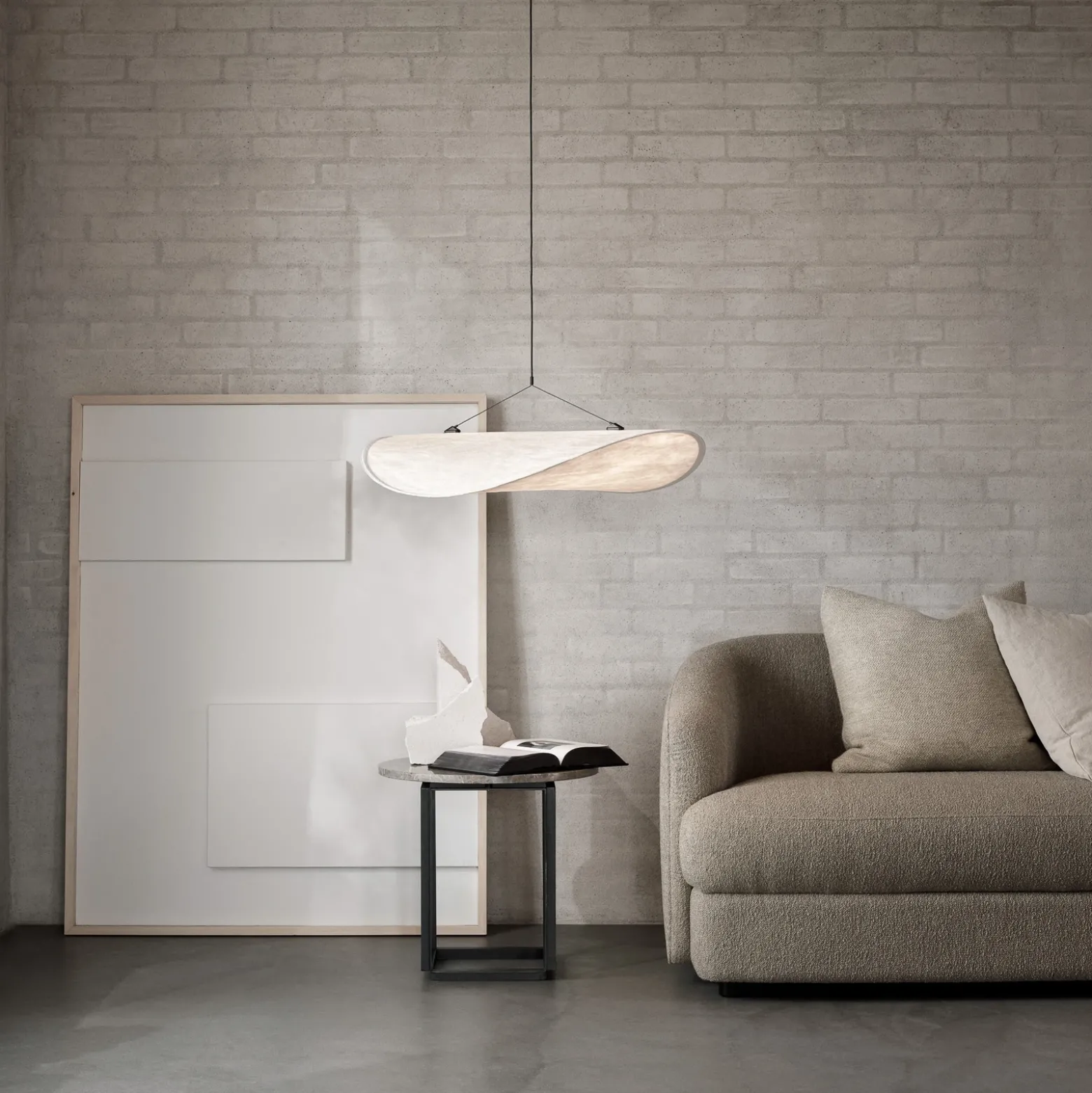 Lámpara colgante LED Tense de New Works, Ø 70 cm, blanca