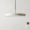 Lámpara colgante LED UMAGE Asteria Medium nácar/latón Ø 43 cm