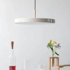 Lámpara colgante LED UMAGE Asteria Medium nácar/latón Ø 43 cm