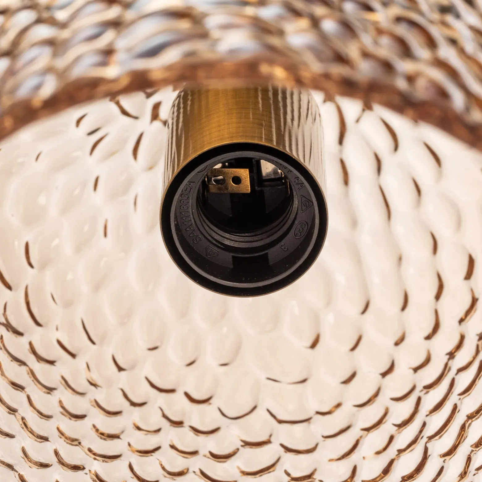 Lámpara colgante Lindby Drakar, 3 luces, ámbar, cristal, Ø 19,5 cm