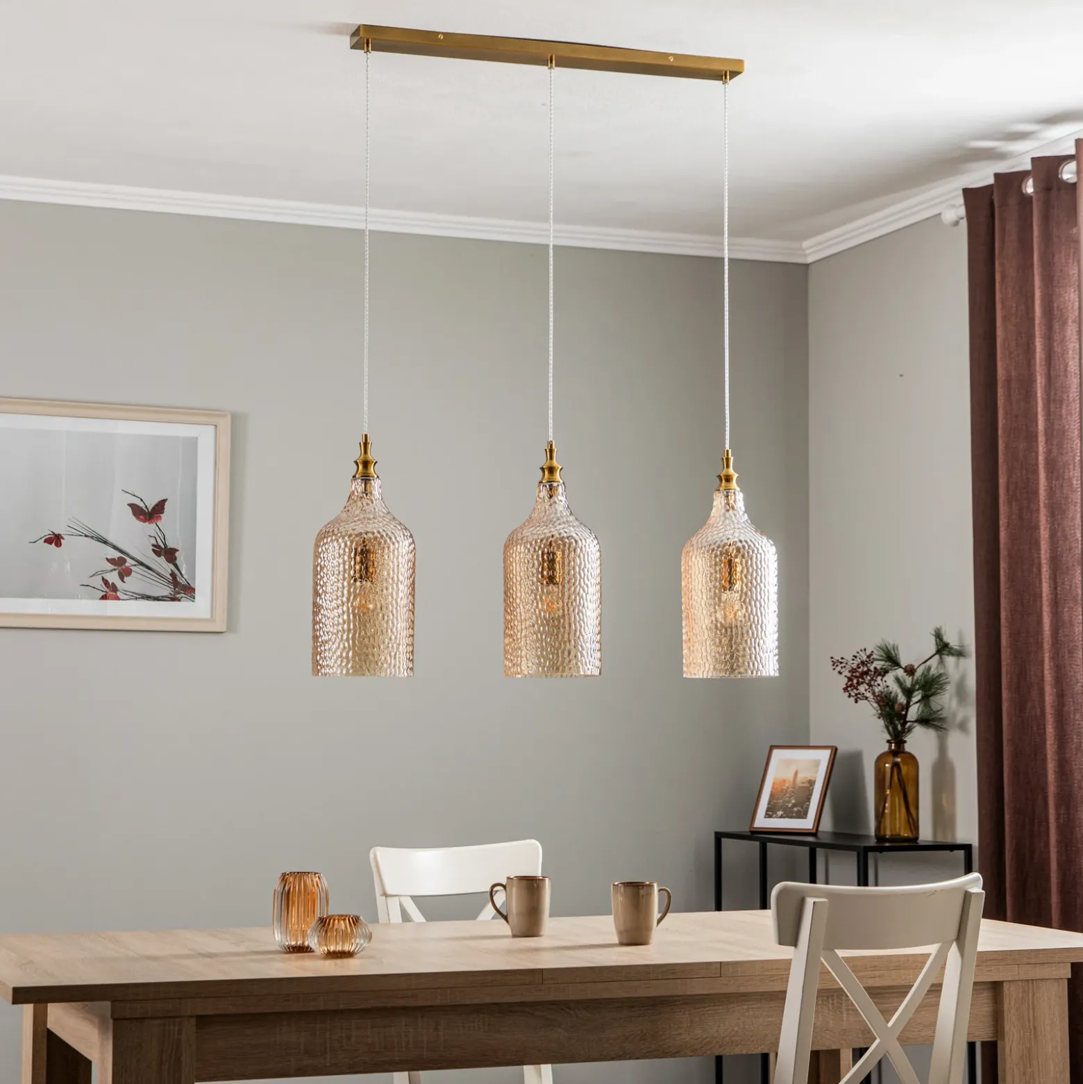 Lámpara colgante Lindby Drakar, 3 luces, ámbar, cristal, Ø 19,5 cm