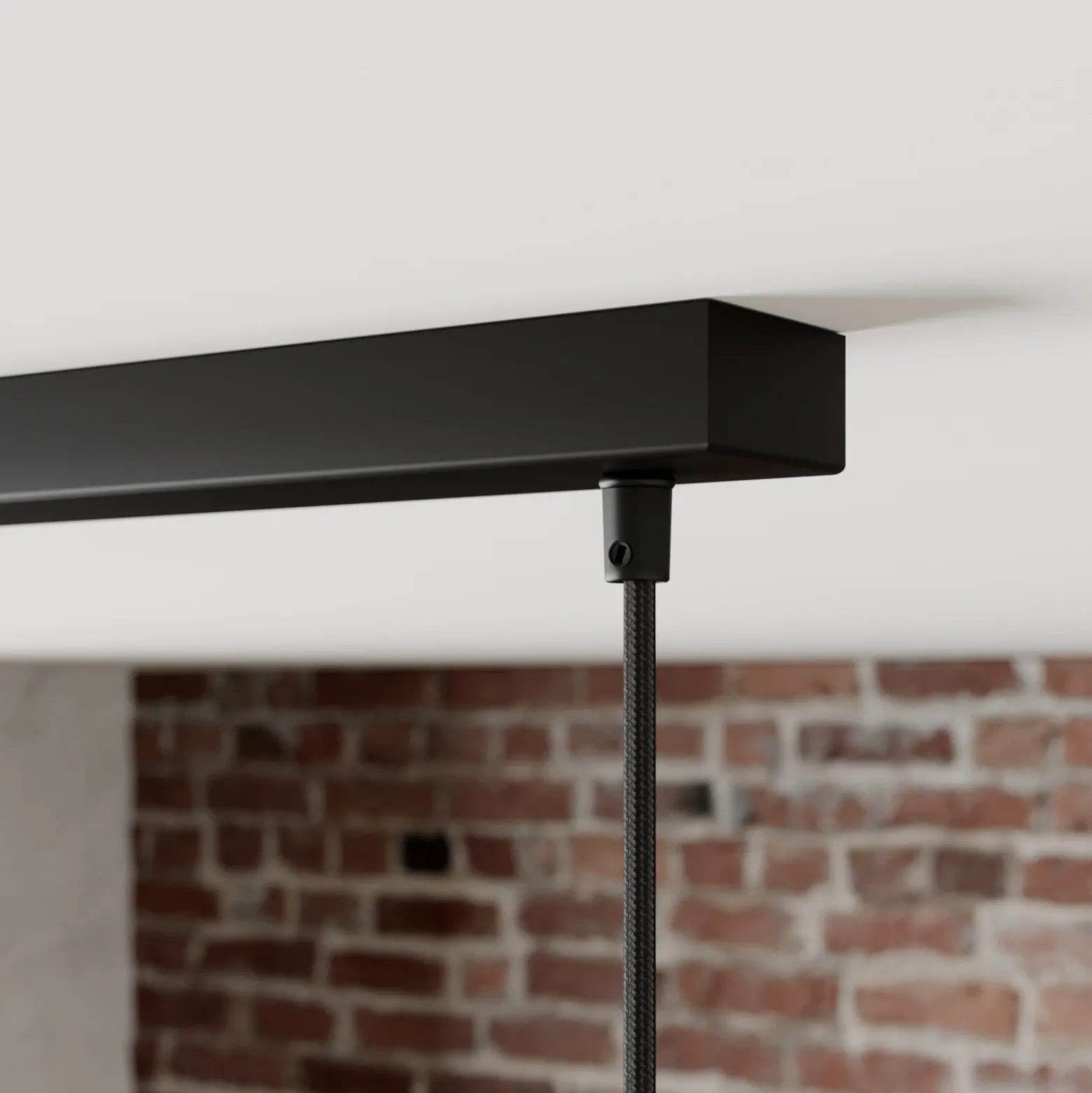 Lámpara colgante Lindby Jasminka, negro/oro, metal, 4 luces.