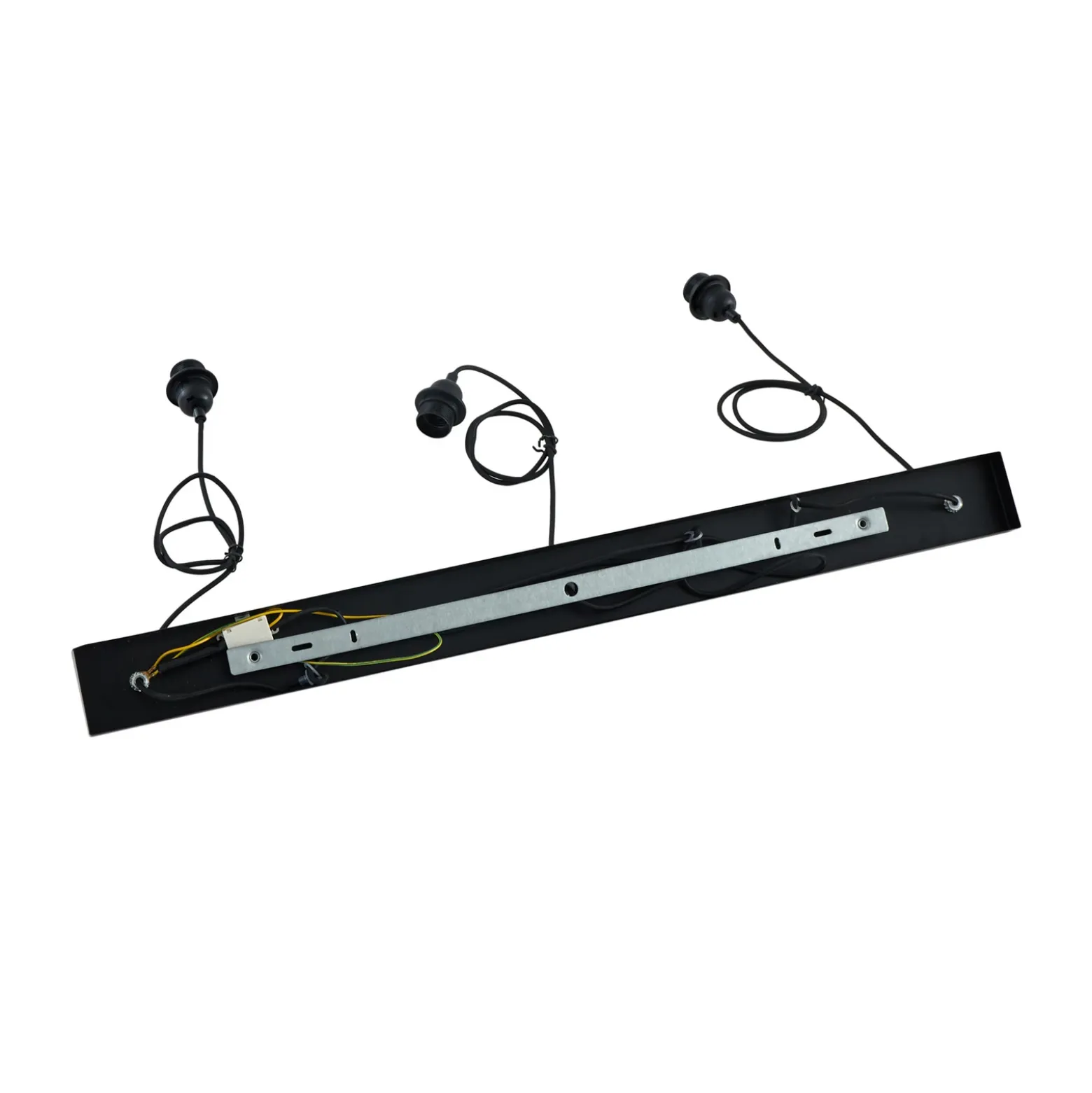 Lámpara colgante Lindby Nerys, 3 luces, negra, bambú, 1,120 cm
