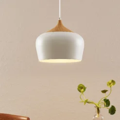 Lámpara colgante Lindby Vilsera, blanca, metal/madera, 26 cm, E27
