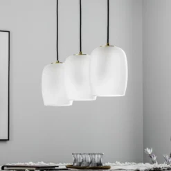 Lámpara colgante Lucande Taylan de 3 luces, alargada