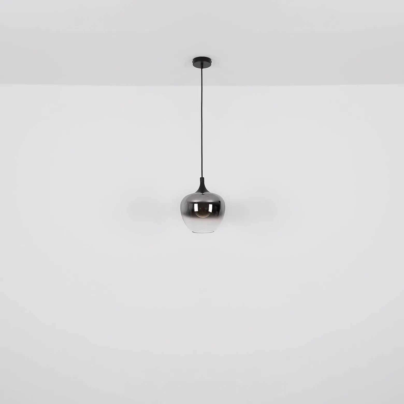 Lámpara colgante Maxy, longitud 100 cm, gris humo, cristal, 4 luces.