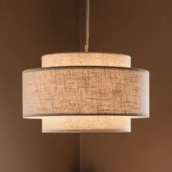 Lámpara colgante Noah Bouclé de Globen Lighting, Ø 50 cm, beige